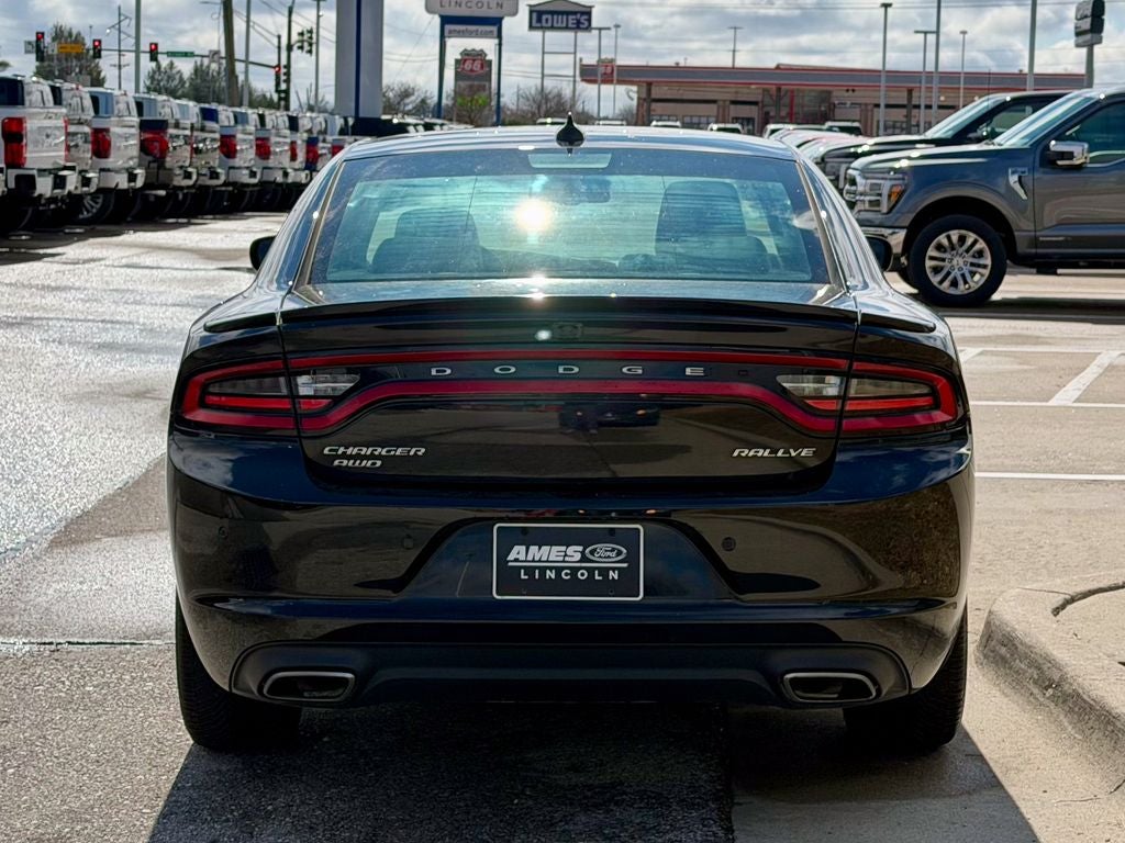 2017 Dodge Charger SXT