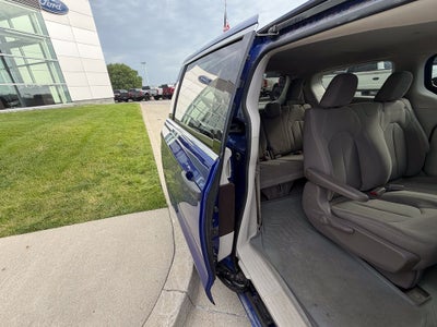 2018 Chrysler Pacifica L