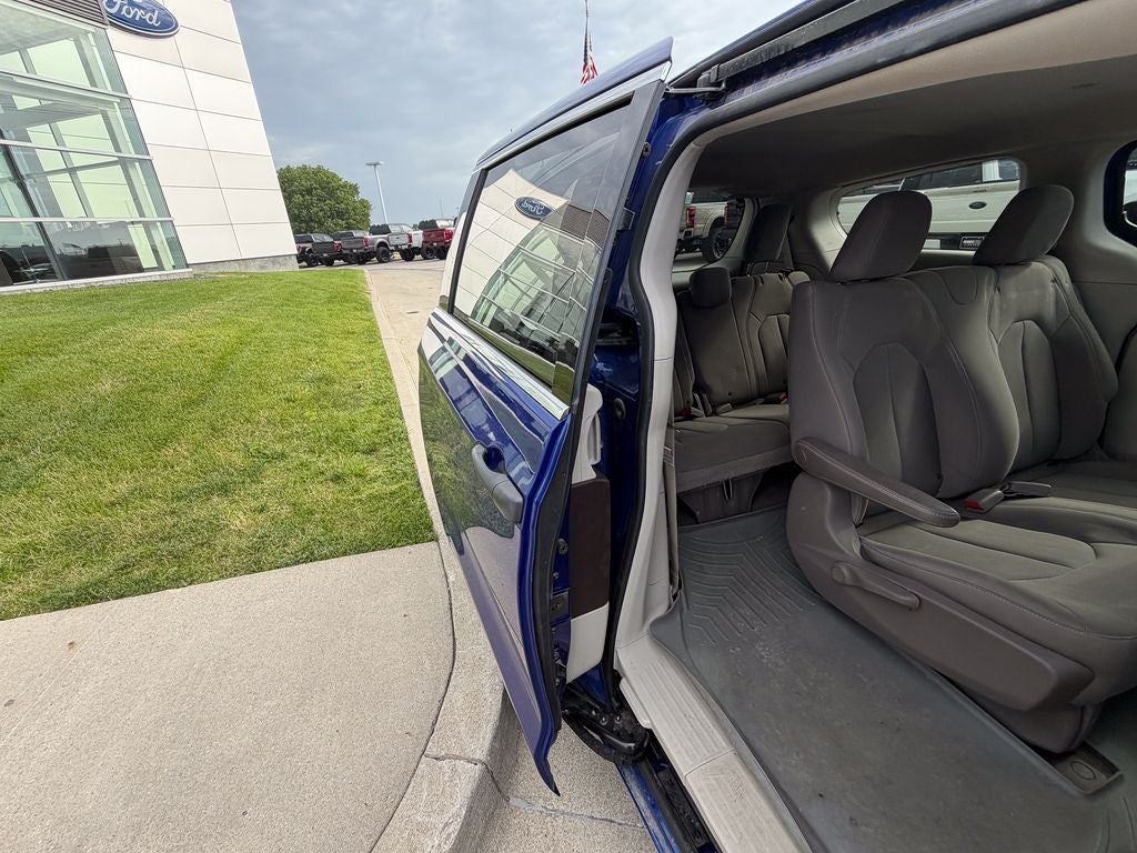 2018 Chrysler Pacifica L