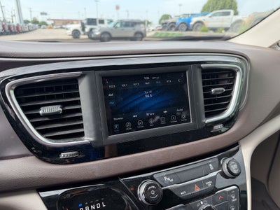 2018 Chrysler Pacifica L
