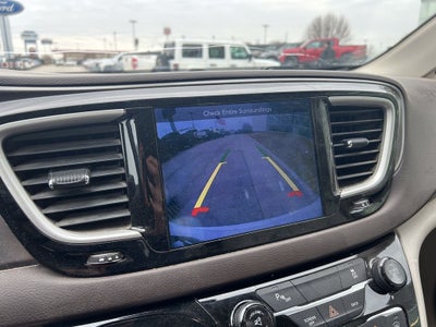 2017 Chrysler Pacifica Touring L