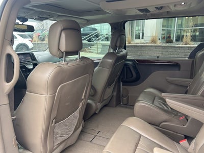 2012 Chrysler Town & Country Limited