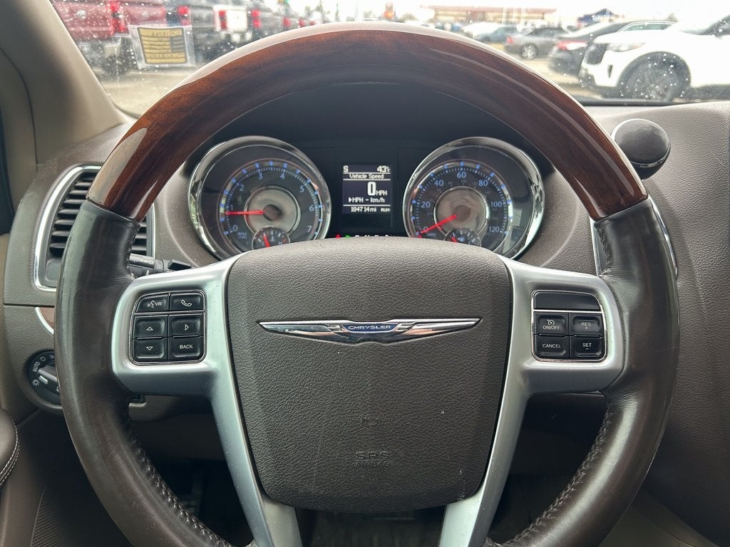 2012 Chrysler Town & Country Limited