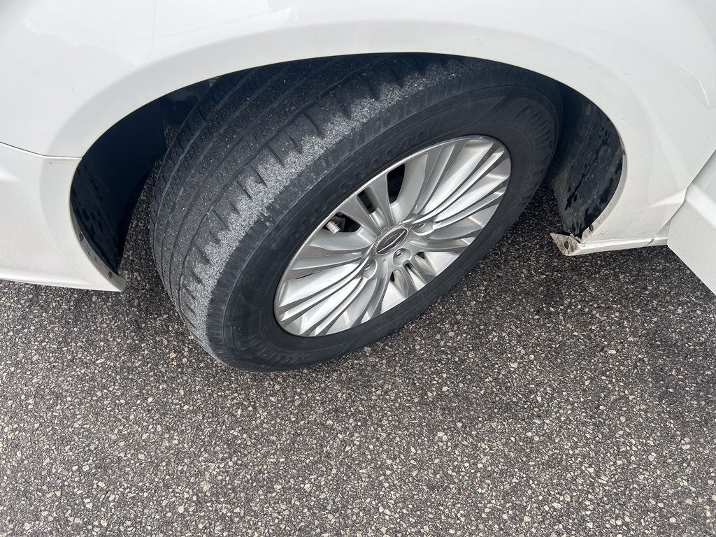 2012 Chrysler Town & Country Limited