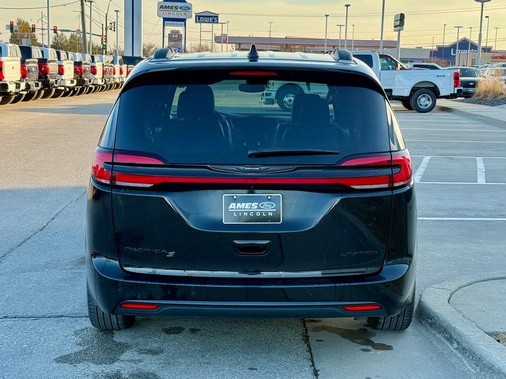 2025 Chrysler Pacifica Limited