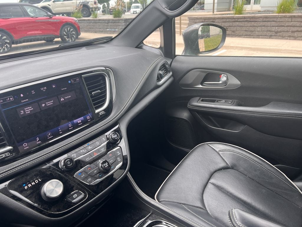 2022 Chrysler Pacifica Limited