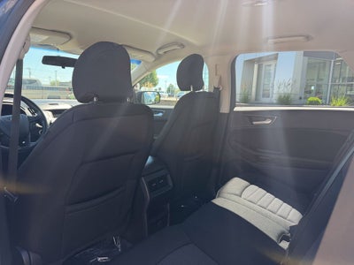 2018 Ford Edge SE