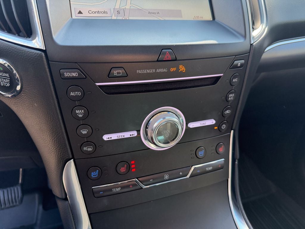 2019 Ford Edge Titanium