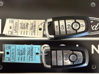 2019 Ford Edge Titanium