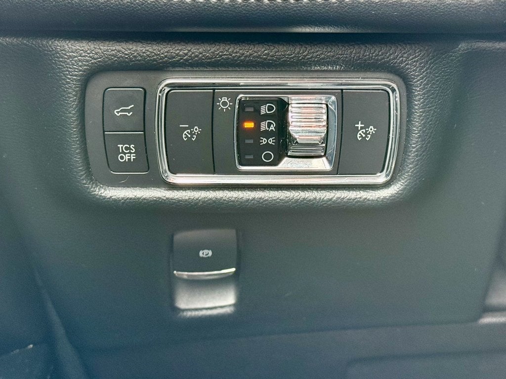 2021 Lincoln Nautilus Standard