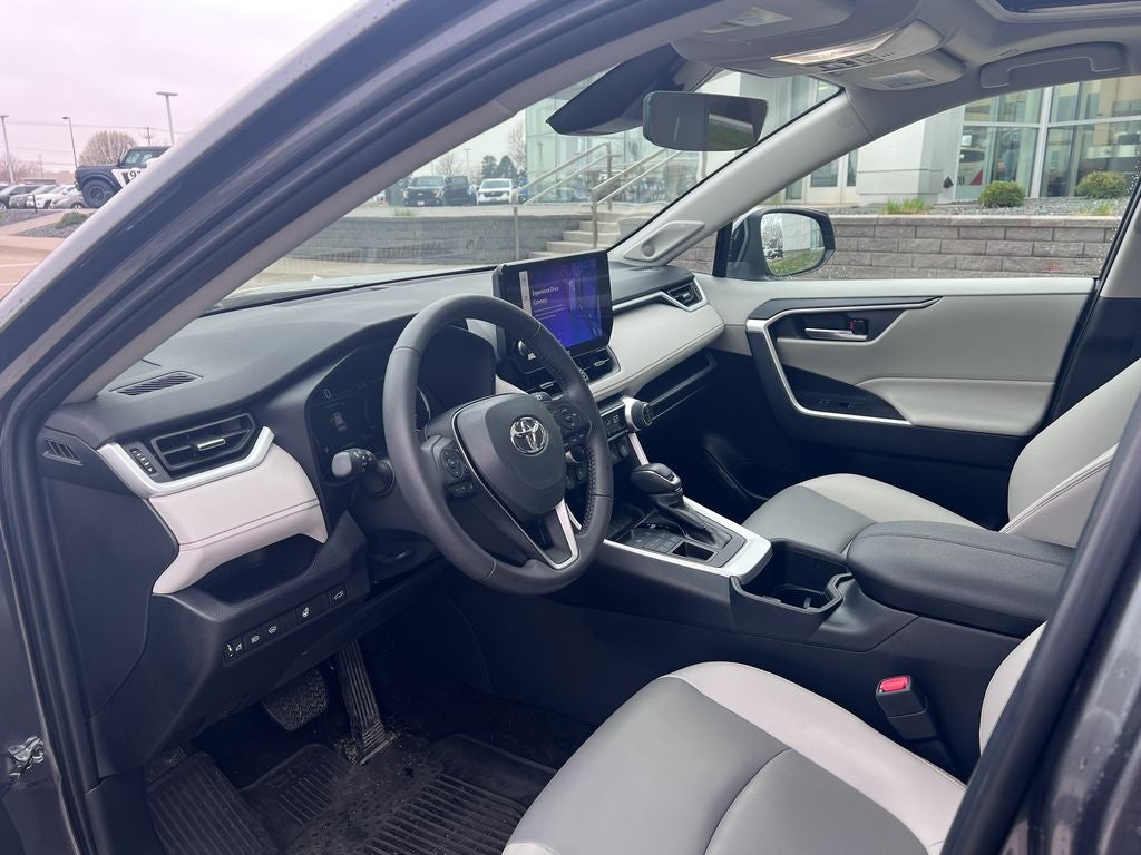 2023 Toyota RAV4 XLE Premium