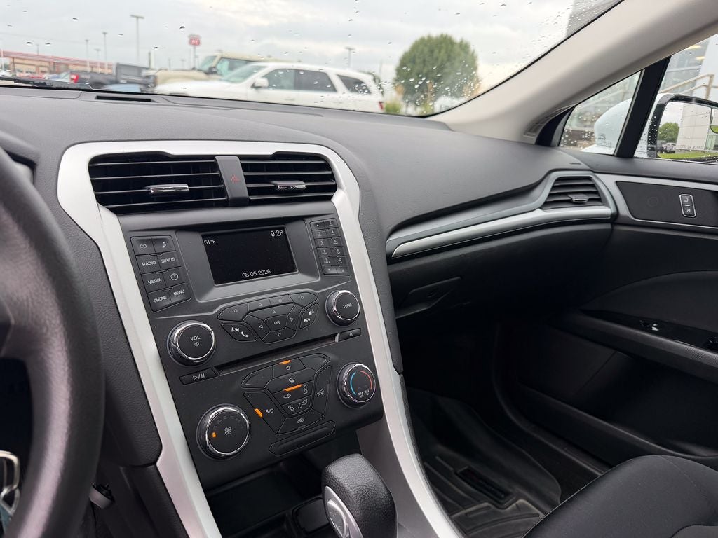 2015 Ford Fusion SE