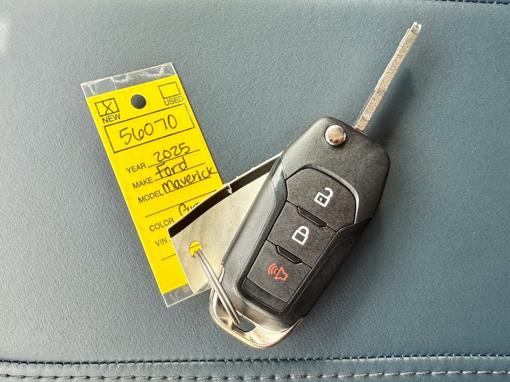 2025 Ford Maverick XL