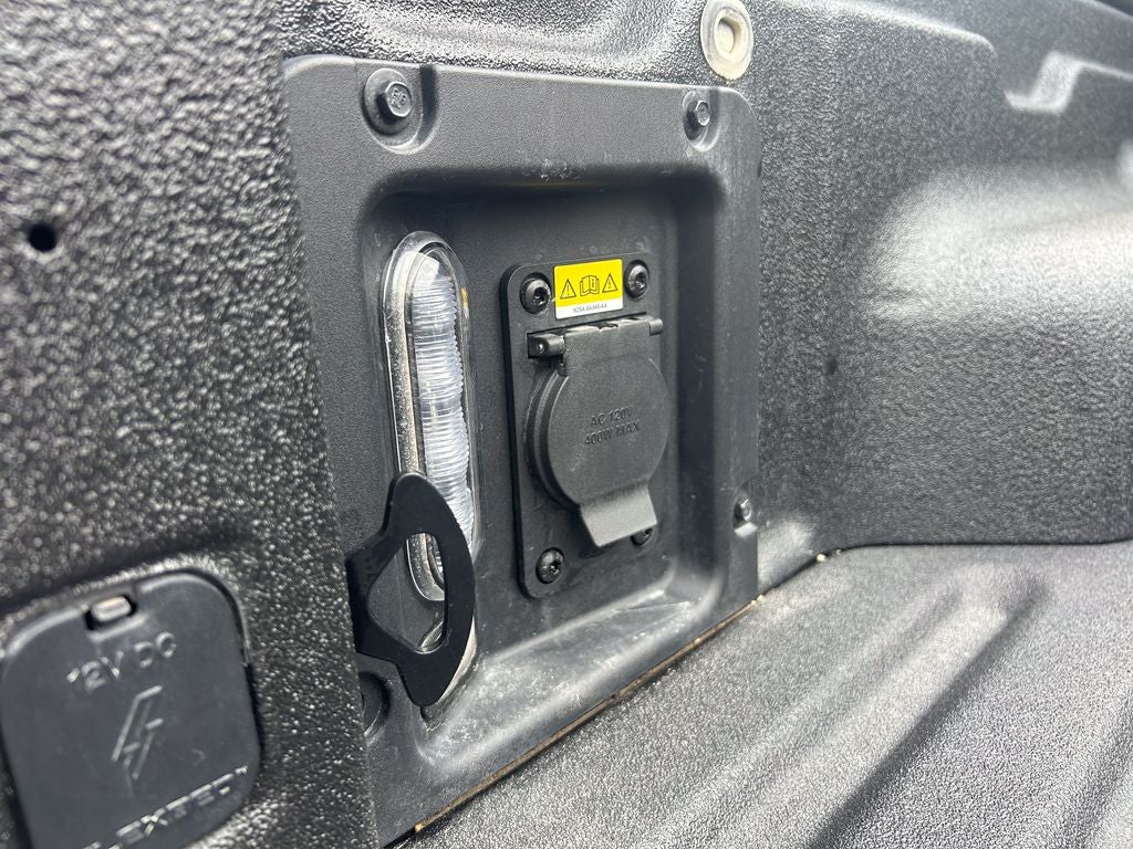 2024 Ford Maverick Lariat Tremor