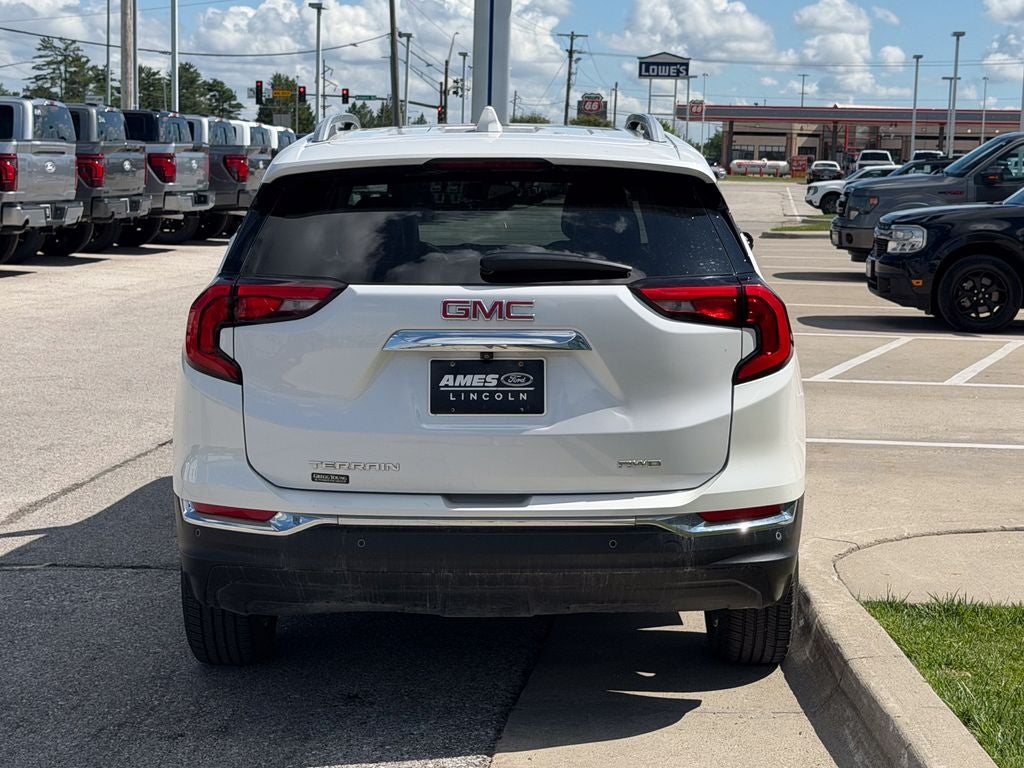 2021 GMC Terrain SLT