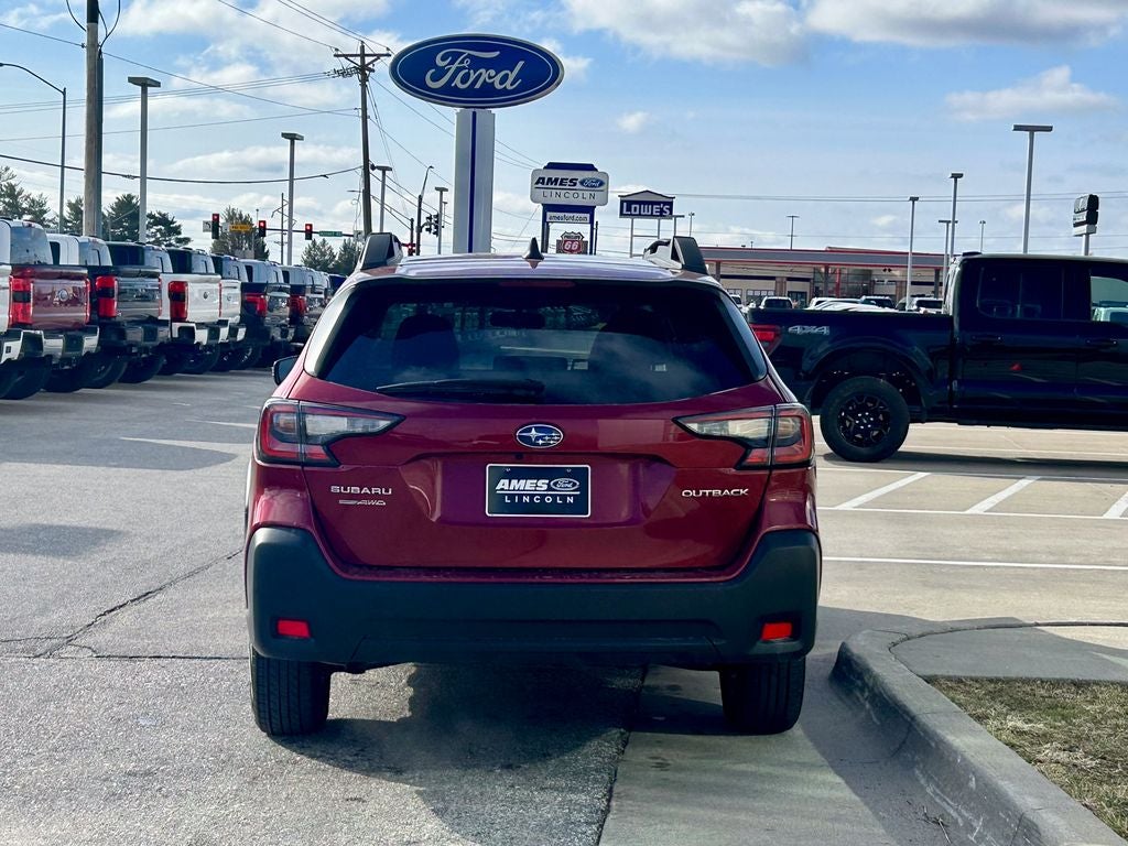 2025 Subaru Outback Premium