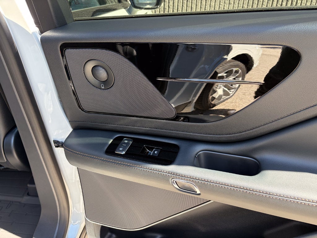 2027 Lincoln Aviator Premiere Premium