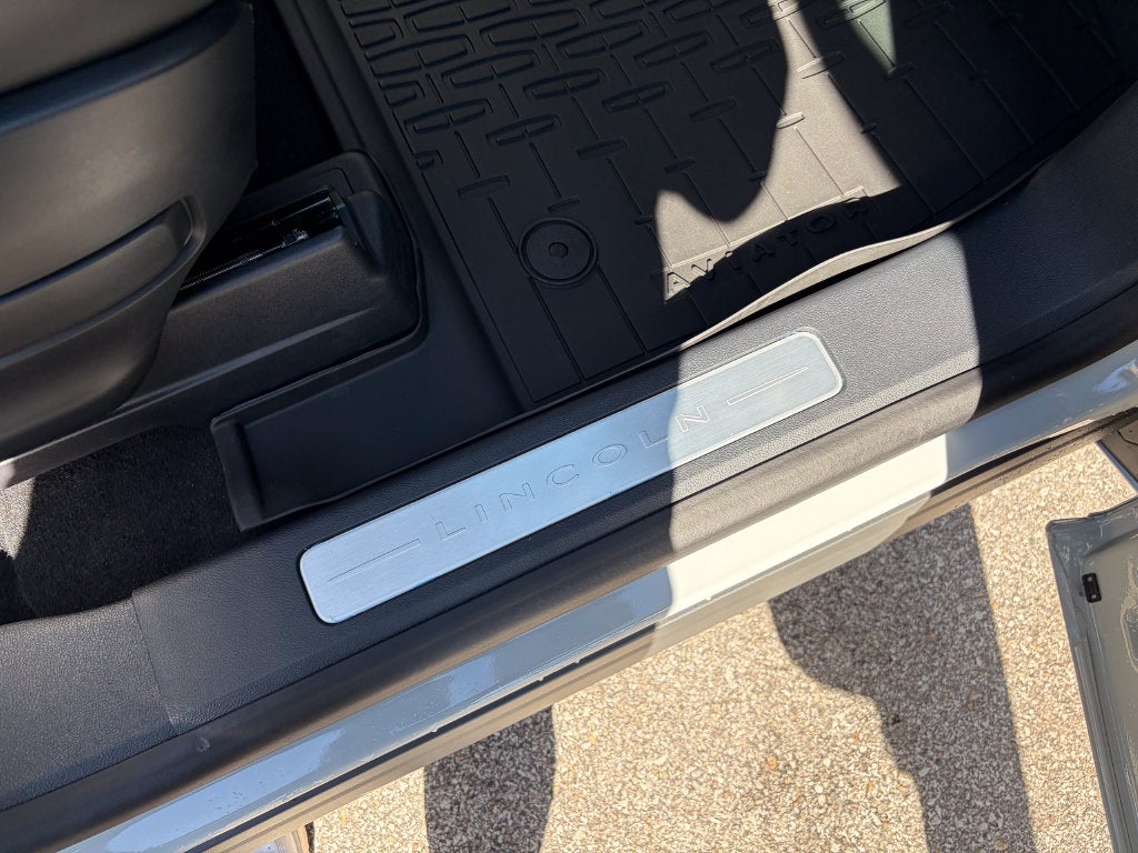 2027 Lincoln Aviator Premiere Premium