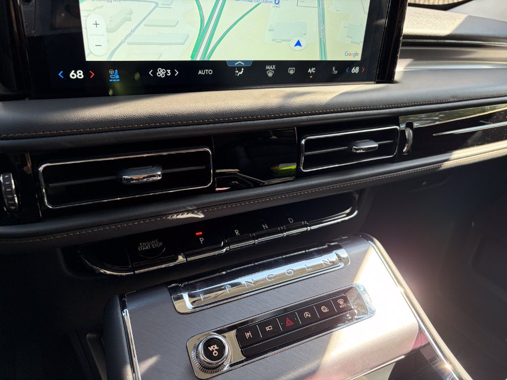 2027 Lincoln Aviator Premiere Premium