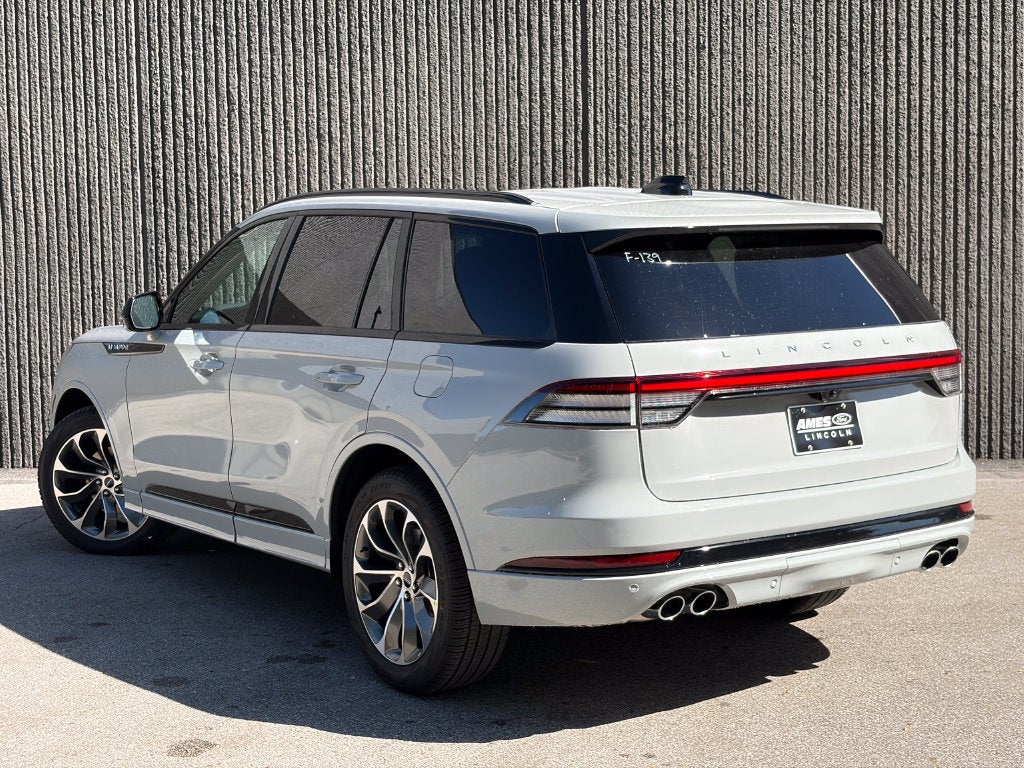 2027 Lincoln Aviator Premiere Premium