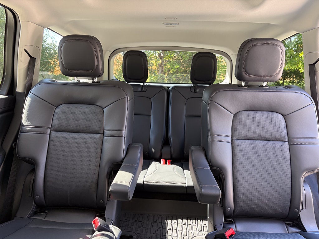 2027 Lincoln Aviator Premiere Premium