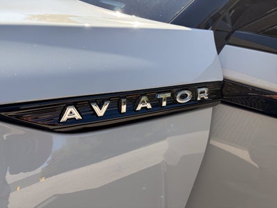 2027 Lincoln Aviator Premiere Premium