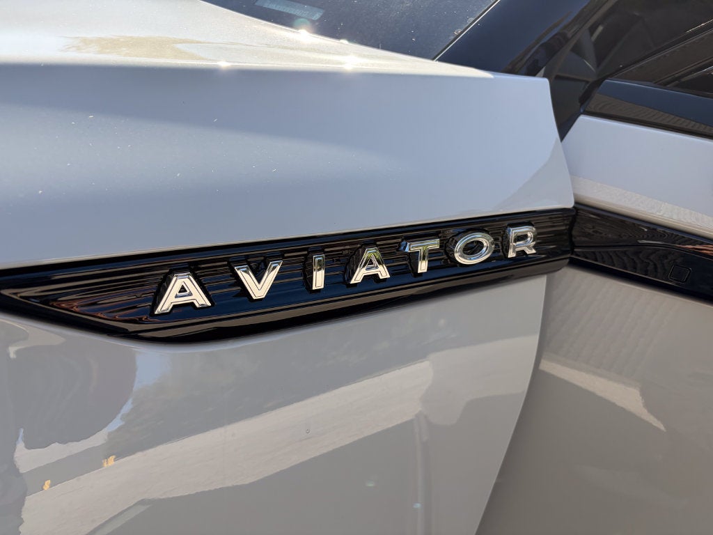 2027 Lincoln Aviator Premiere Premium