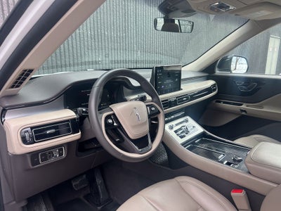 2023 Lincoln Aviator Standard