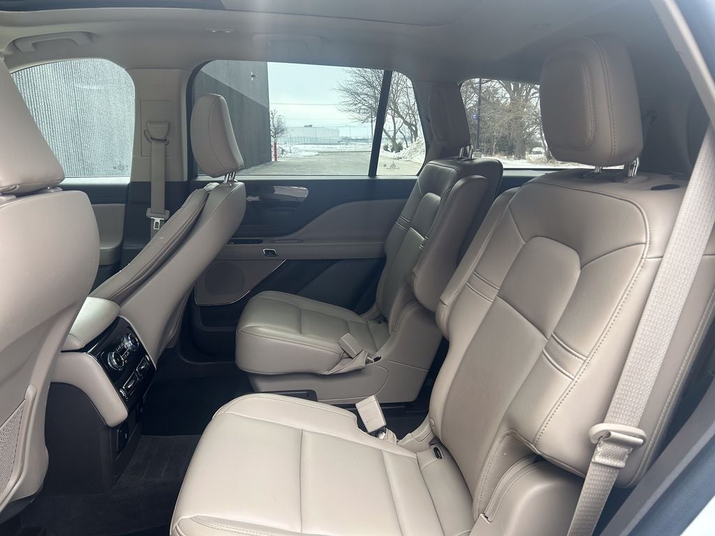 2023 Lincoln Aviator Standard