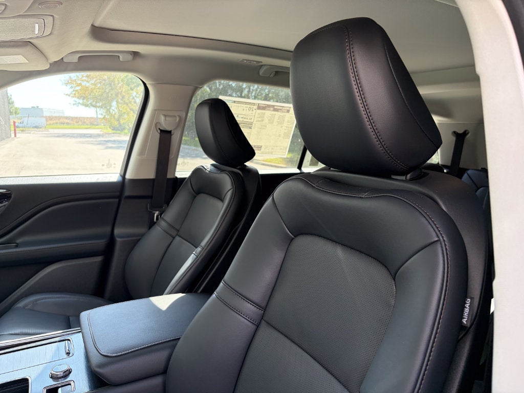 2027 Lincoln Aviator Premiere Premium