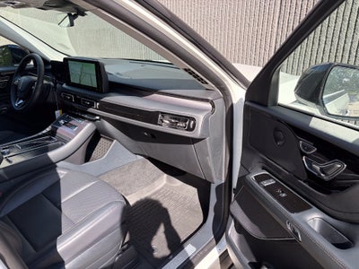 2027 Lincoln Aviator Premiere Premium