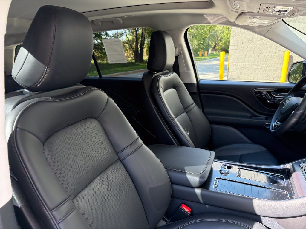 2027 Lincoln Aviator Premiere Premium