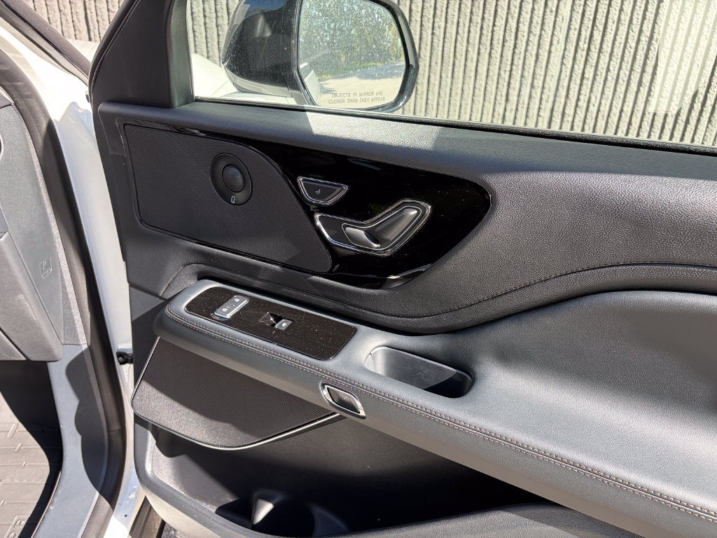 2027 Lincoln Aviator Premiere Premium