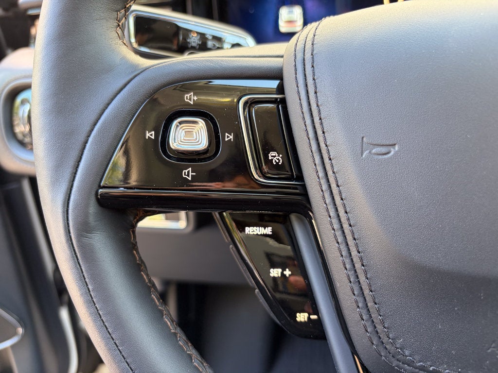 2027 Lincoln Aviator Premiere Premium