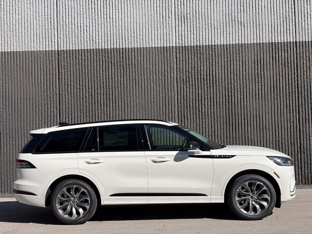 2027 Lincoln Aviator Premiere Premium