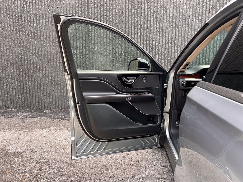 2024 Lincoln Aviator Reserve