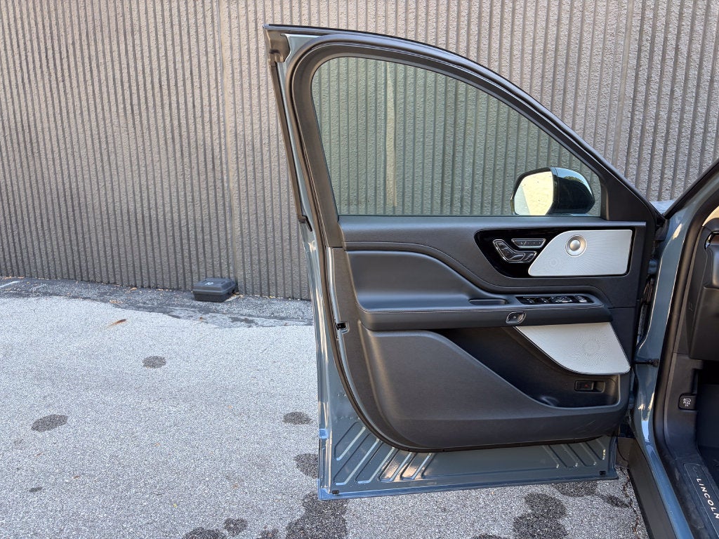 2026 Lincoln Aviator Reserve Premium