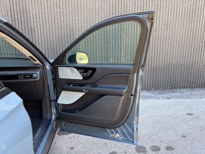 2026 Lincoln Aviator Reserve Premium