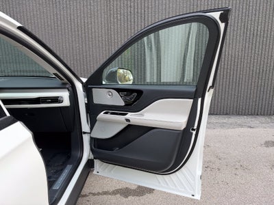 2027 Lincoln Aviator Reserve