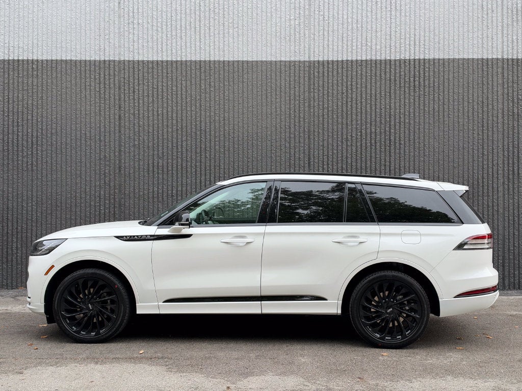 2027 Lincoln Aviator Reserve