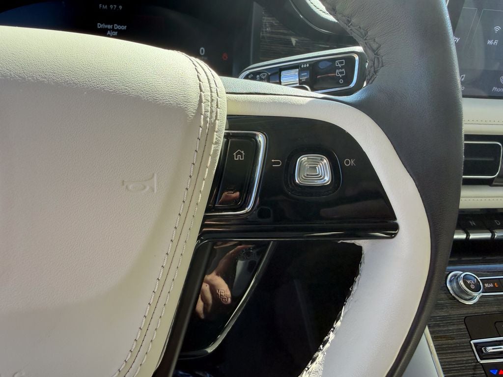 2023 Lincoln Aviator Black Label