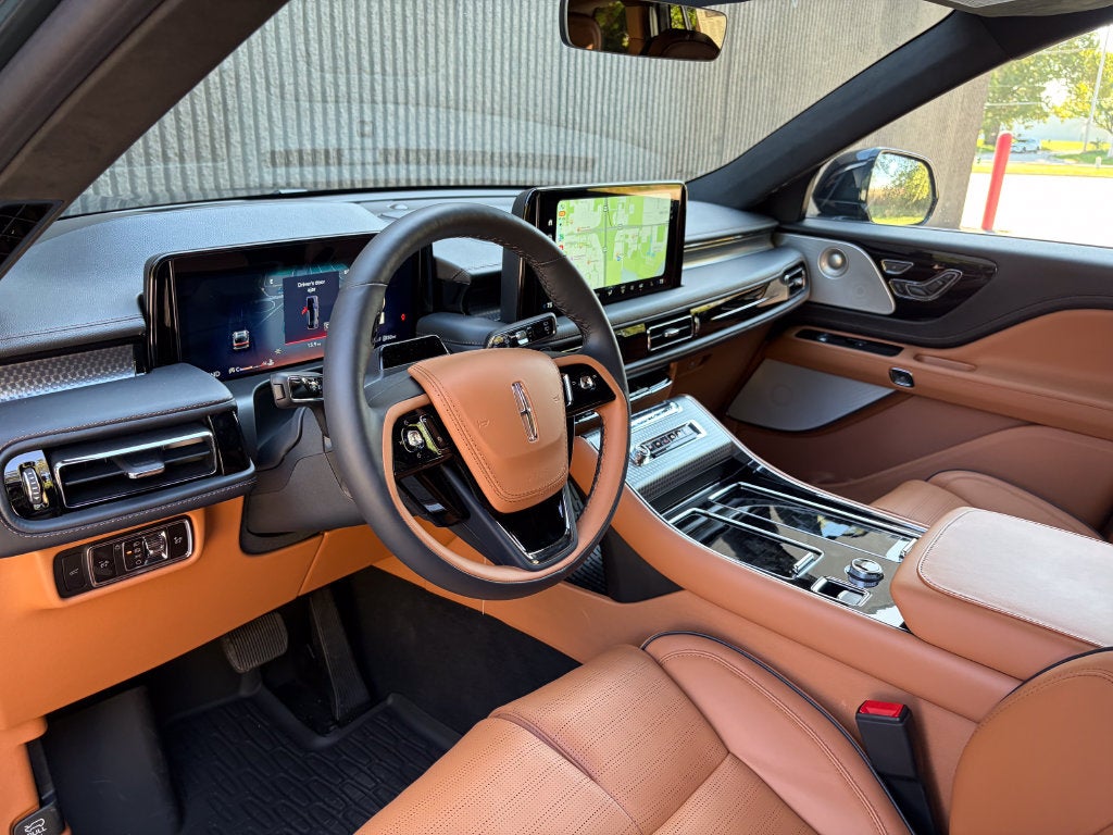 2027 Lincoln Aviator Black Label Premium
