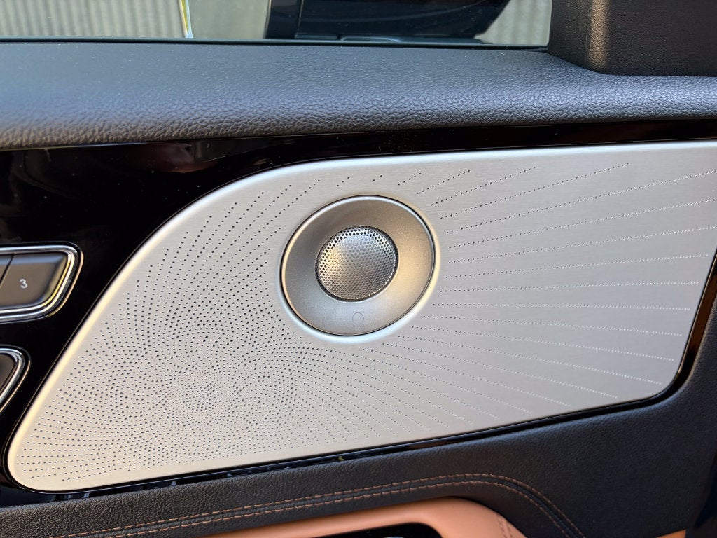 2027 Lincoln Aviator Black Label Premium