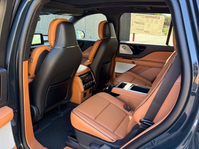 2027 Lincoln Aviator Black Label Premium
