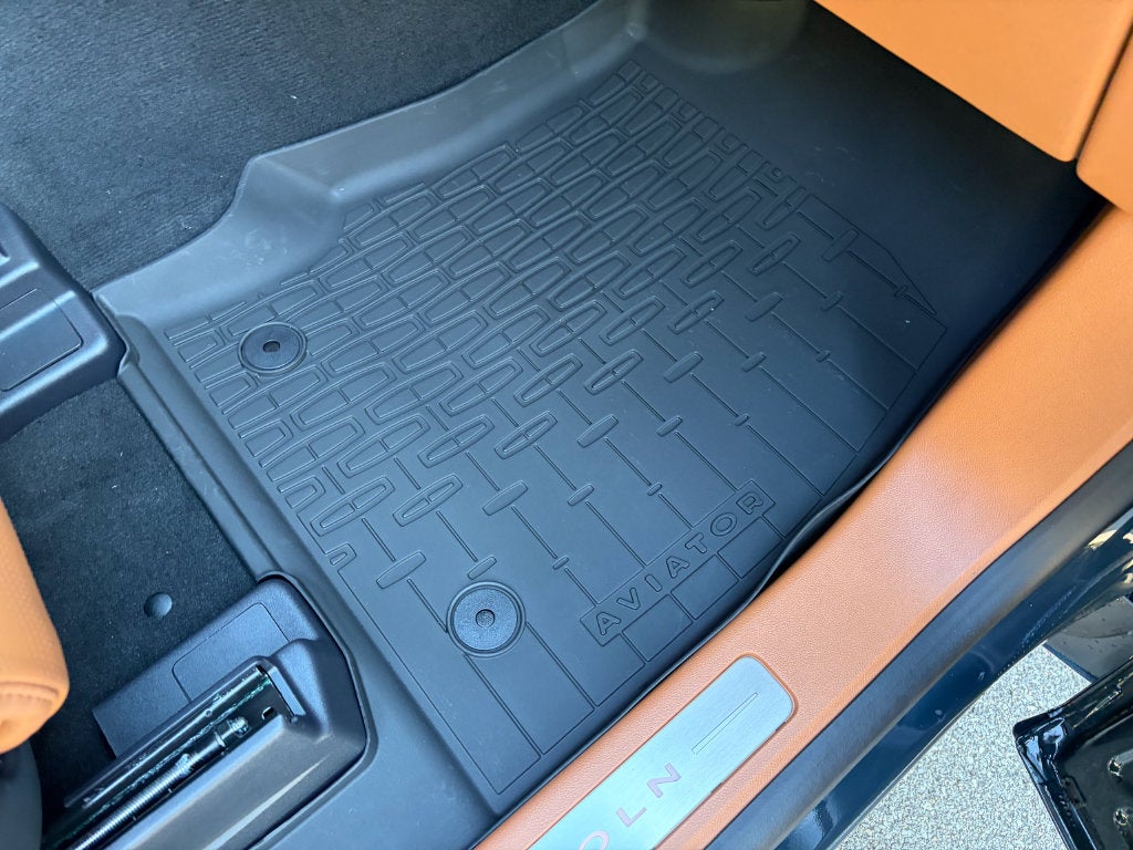 2027 Lincoln Aviator Black Label Premium