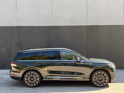 2027 Lincoln Aviator Black Label Premium