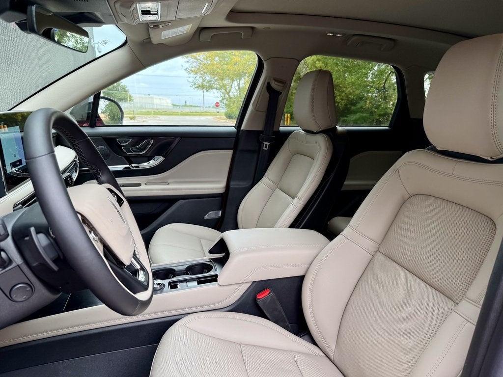 2025 Lincoln Corsair Premiere