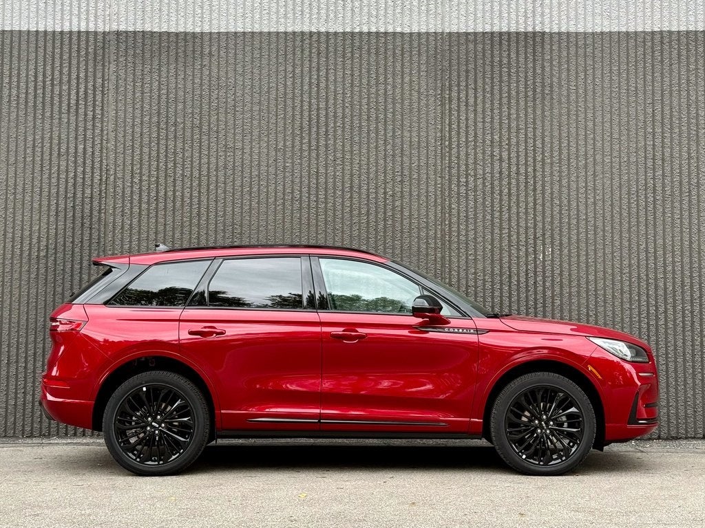 2025 Lincoln Corsair Premiere