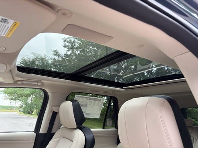 2027 Lincoln Navigator Reserve