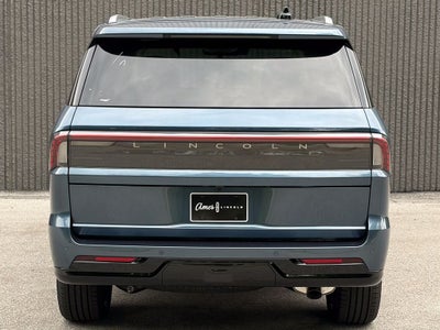 2027 Lincoln Navigator Reserve